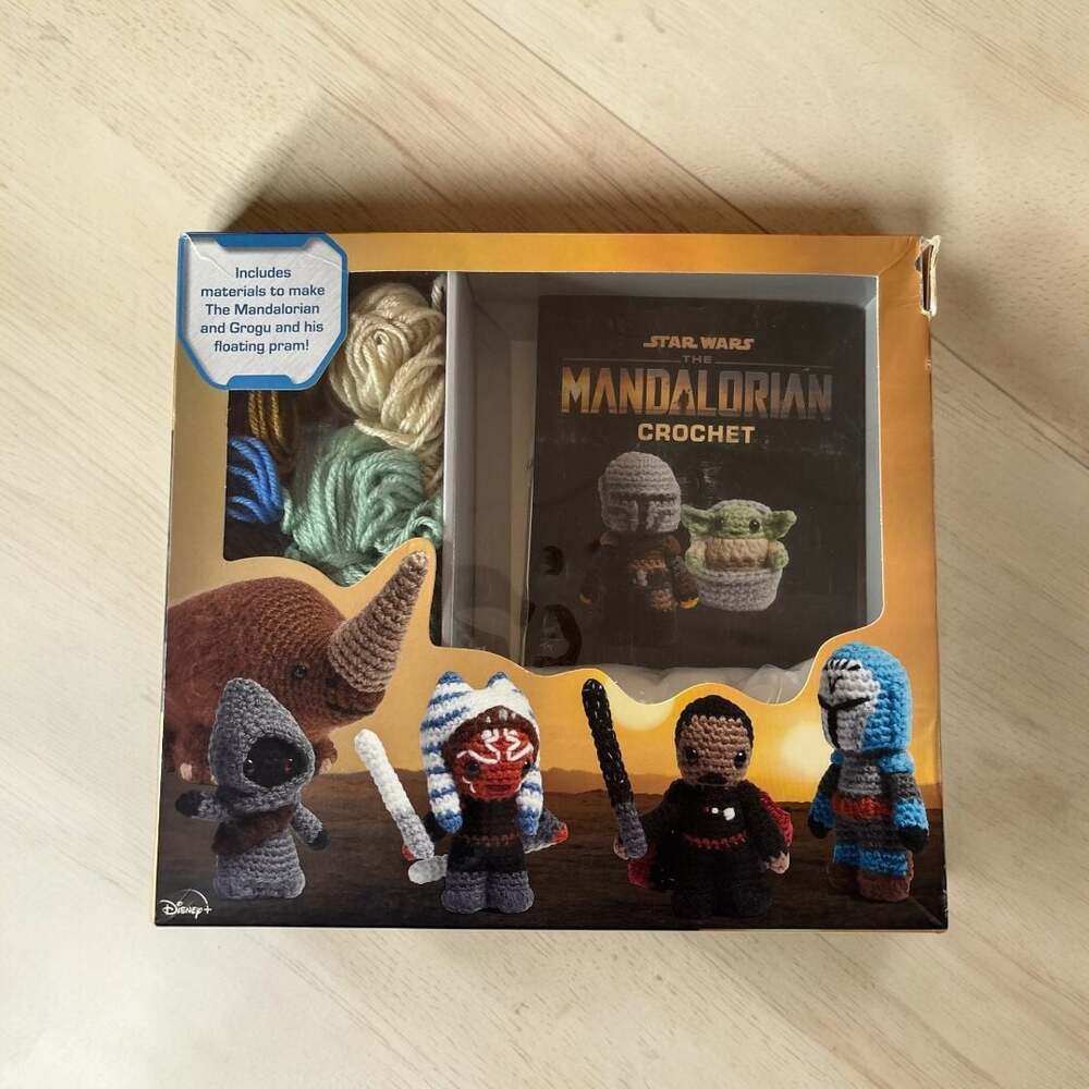 NWT Thunder Bay Press Star Wars The Mandalorian Crochet Kit
